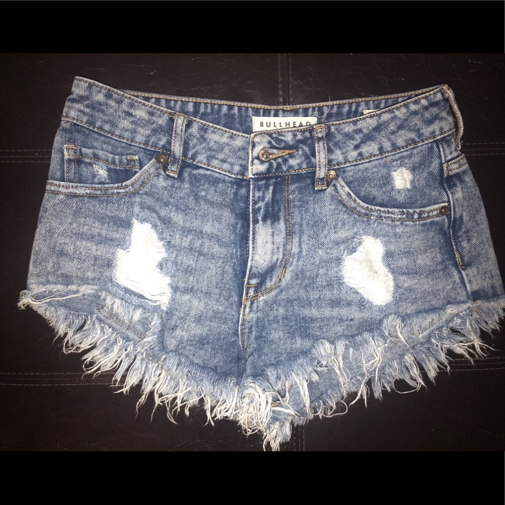High rise Bullhead washed denim shorts